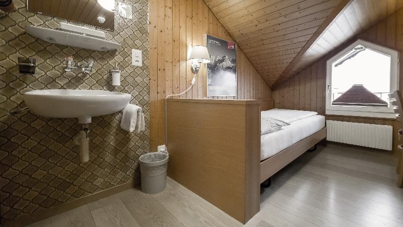 Hotel Roessli - Oda