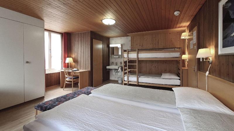Hotel Roessli - Oda