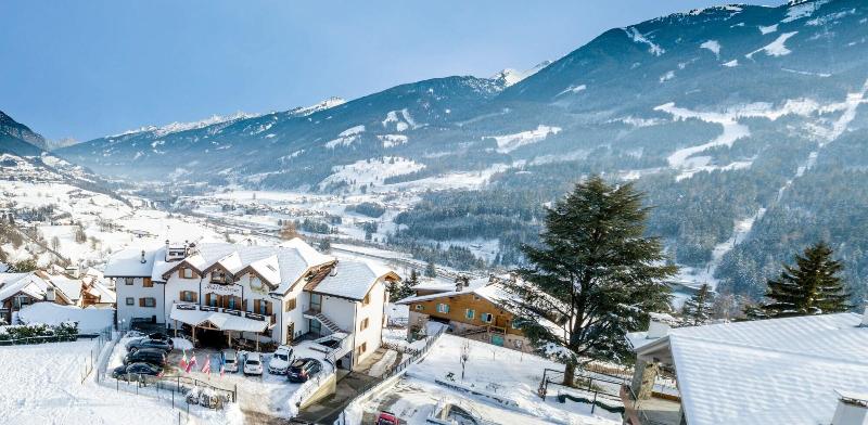 La Roccia Wellness Hotel - Genel