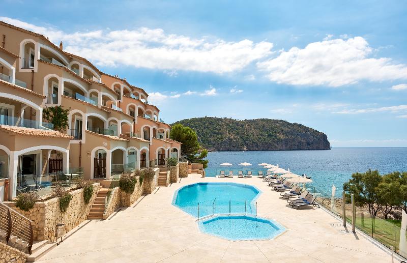 Cabau Bahia Camp de Mar Suites - Genel