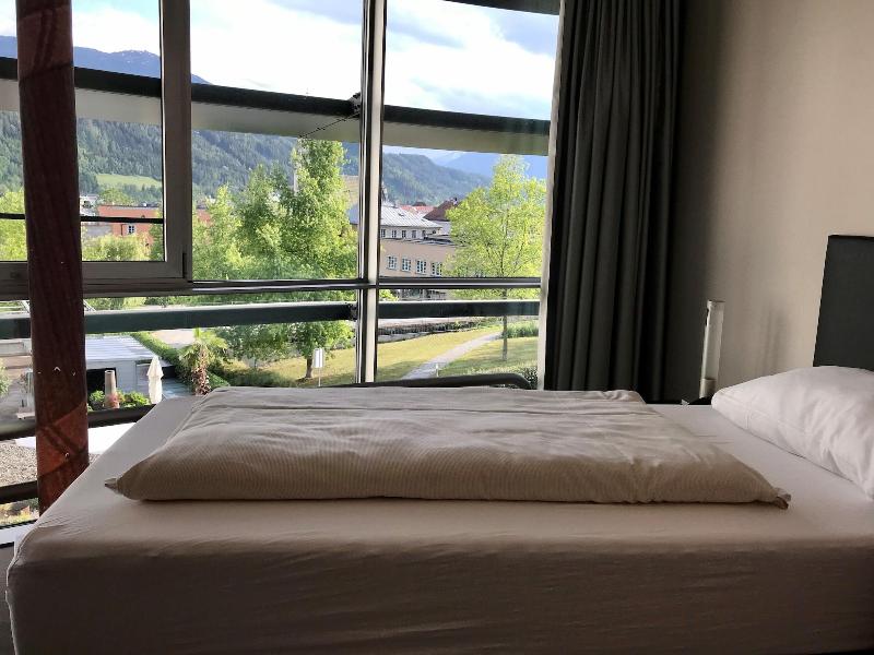 Hall Parkhotel - Oda