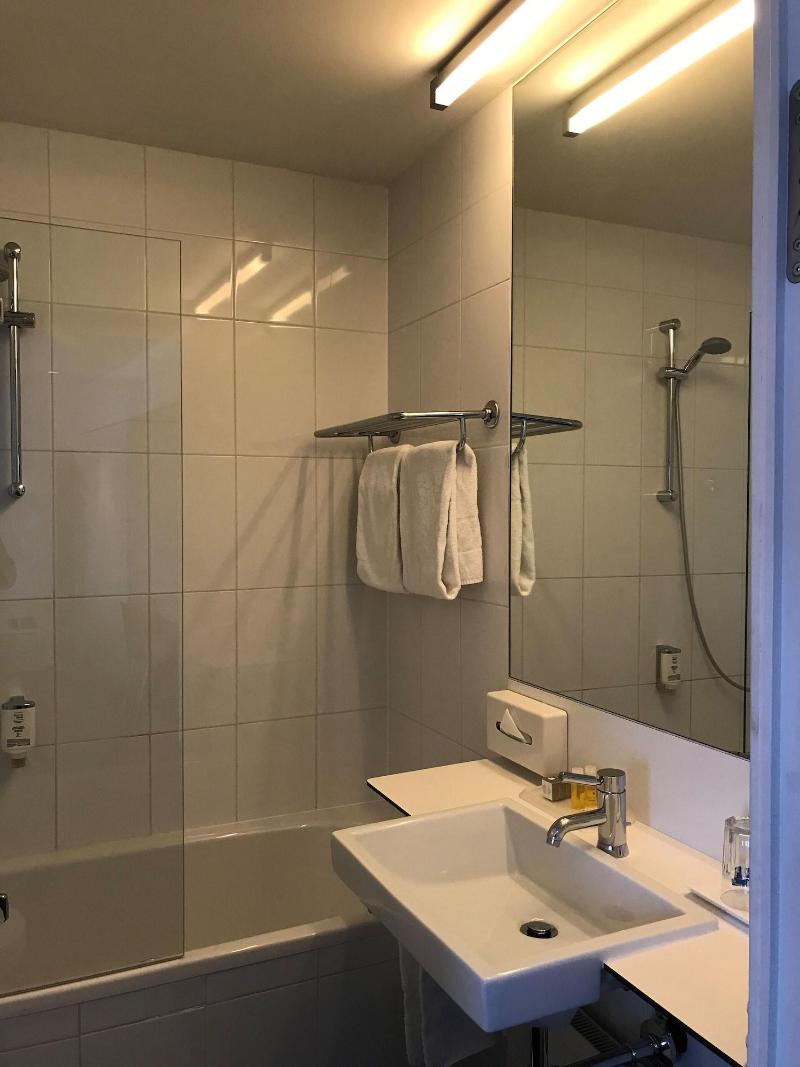 Hall Parkhotel - Oda