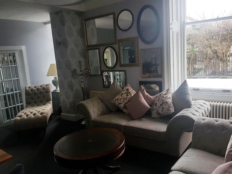 McInnes House Hotel - Lobi
