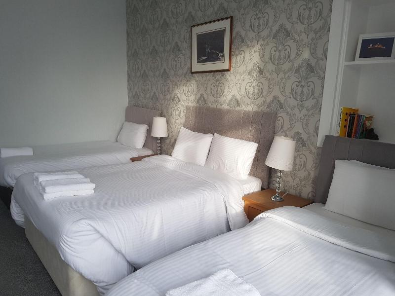 McInnes House Hotel - Oda