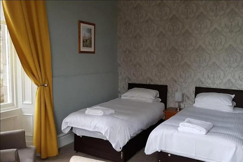 McInnes House Hotel - Oda