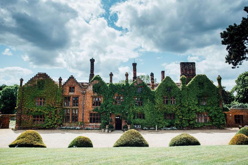 Seckford Hall Hotel & Restaurant - Genel
