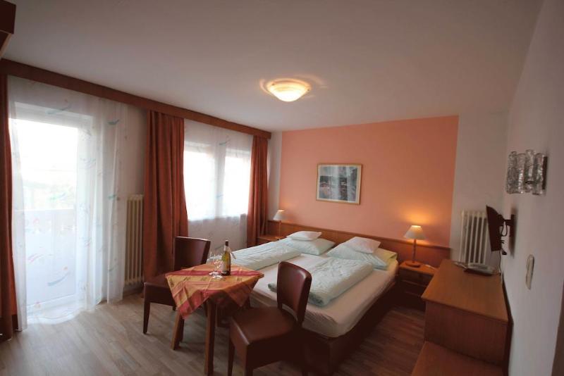 Sonnenhof Bed & Breakfast - Genel