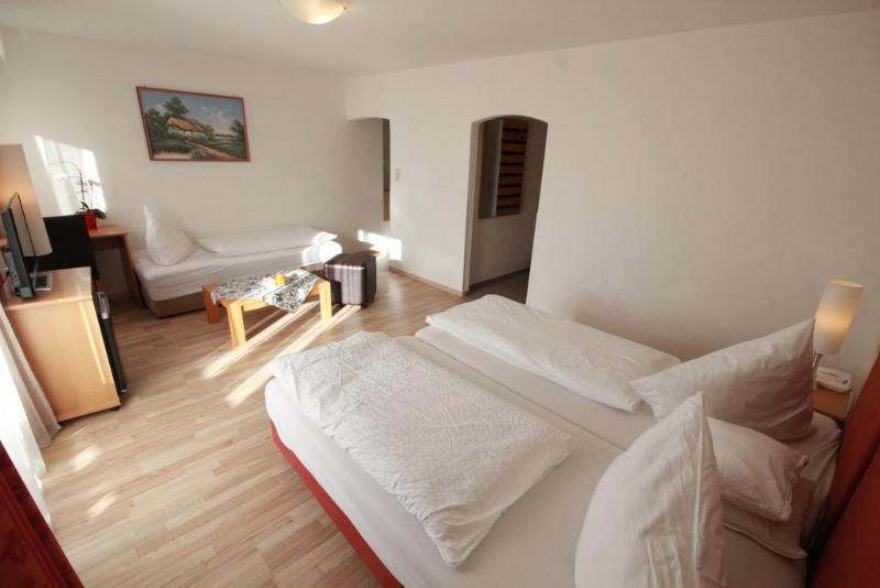 Sonnenhof Bed & Breakfast - Genel