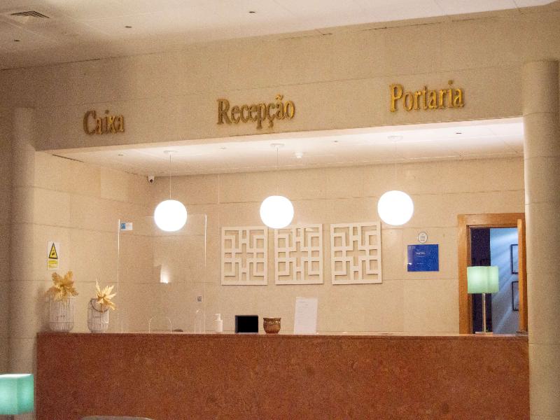 TRYP Montijo Parque Hotel - Lobi