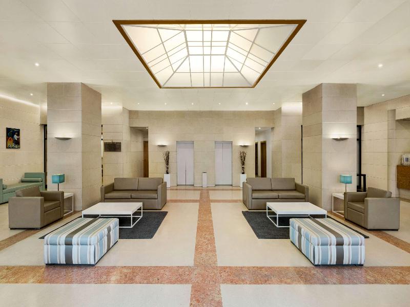 TRYP Montijo Parque Hotel - Lobi