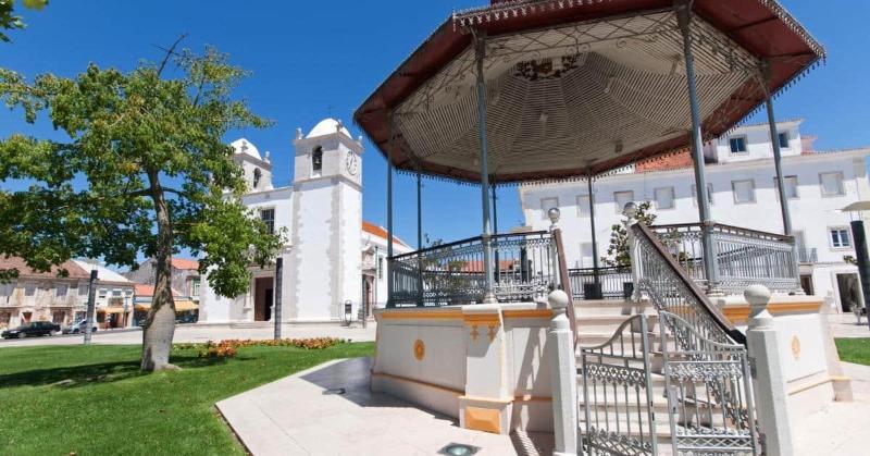 TRYP Montijo Parque Hotel - Genel