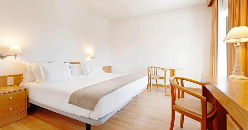 TRYP Montijo Parque Hotel - Genel