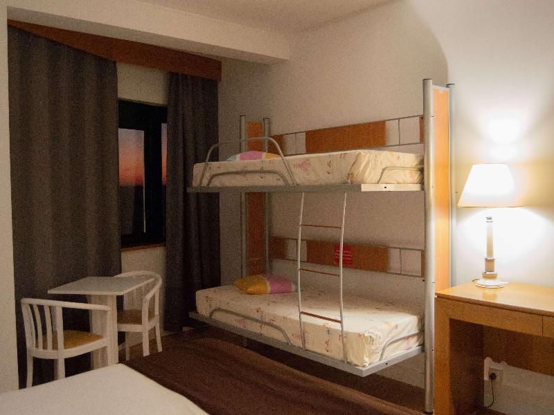 TRYP Montijo Parque Hotel - Oda
