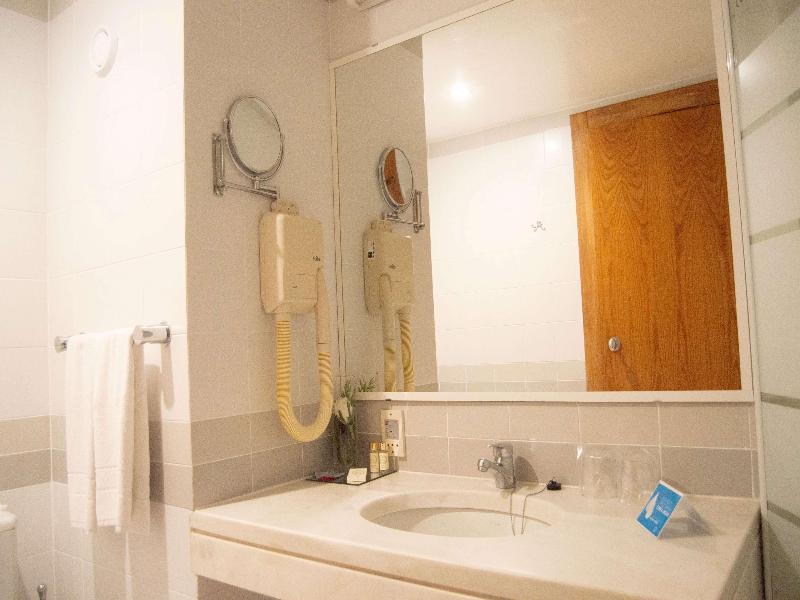 TRYP Montijo Parque Hotel - Oda