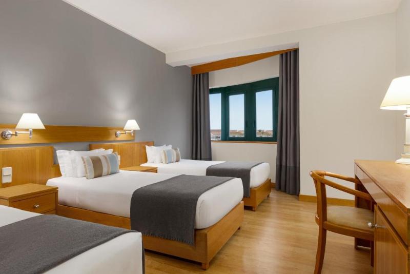 TRYP Montijo Parque Hotel - Oda