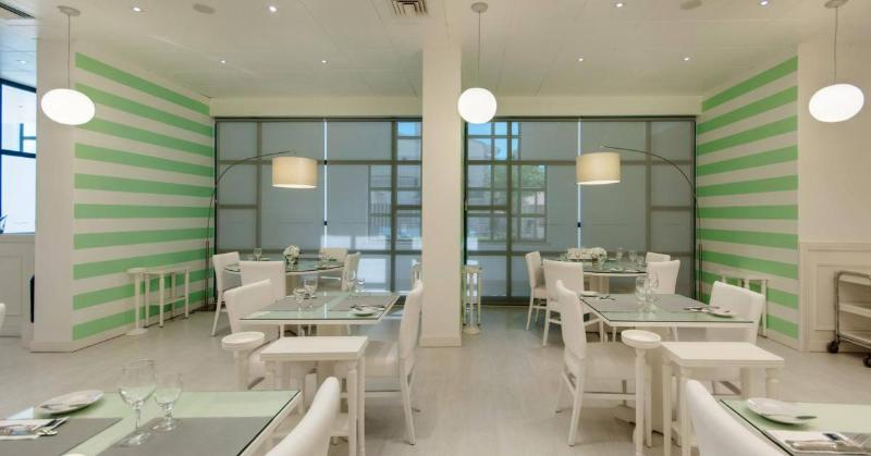 TRYP Montijo Parque Hotel - Restoran