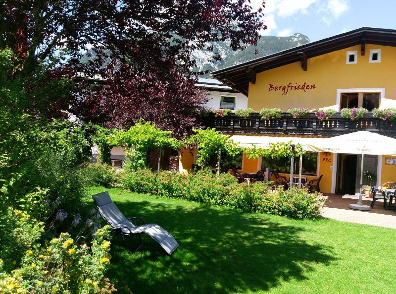 Activ-Pension Bergfrieden - Genel
