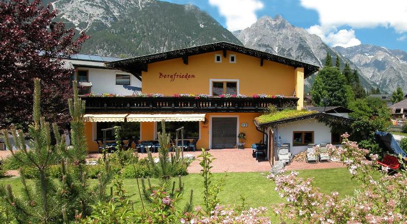 Activ-Pension Bergfrieden - Genel