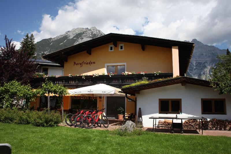 Activ-Pension Bergfrieden - Genel