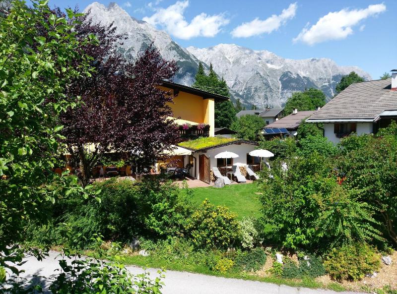 Activ-Pension Bergfrieden - Genel