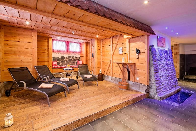 Carlton-Europe Vintage Adults Hotel - Aktivite