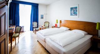 Carlton-Europe Vintage Adults Hotel otel fotoğrafı