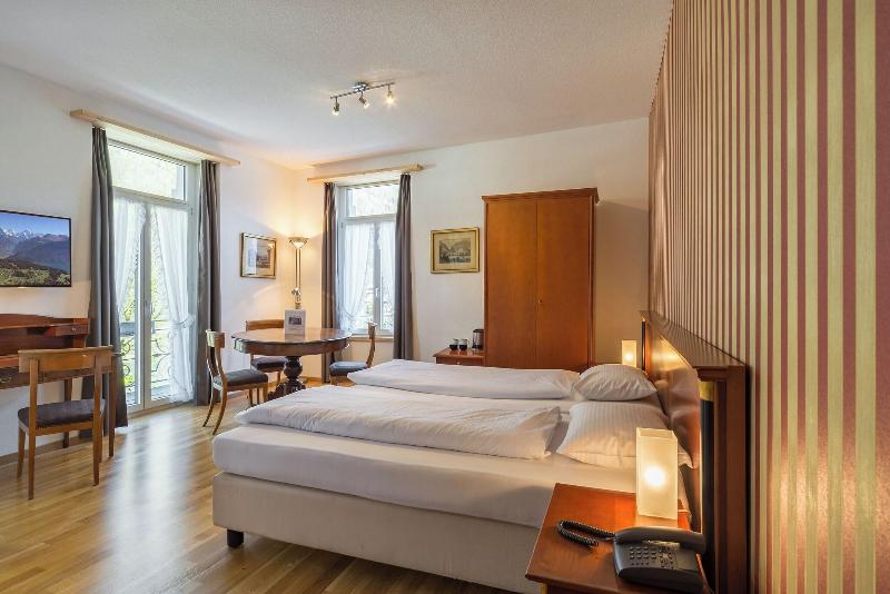 Carlton-Europe Vintage Adults Hotel - Oda