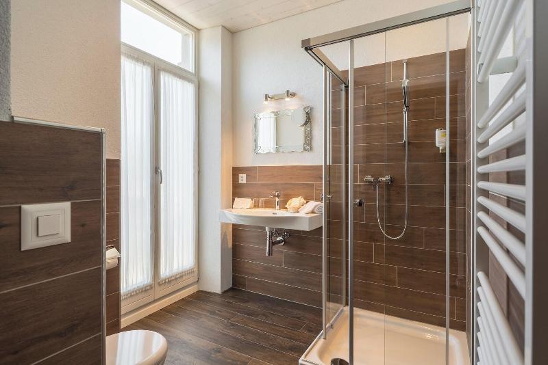 Carlton-Europe Vintage Adults Hotel - Oda