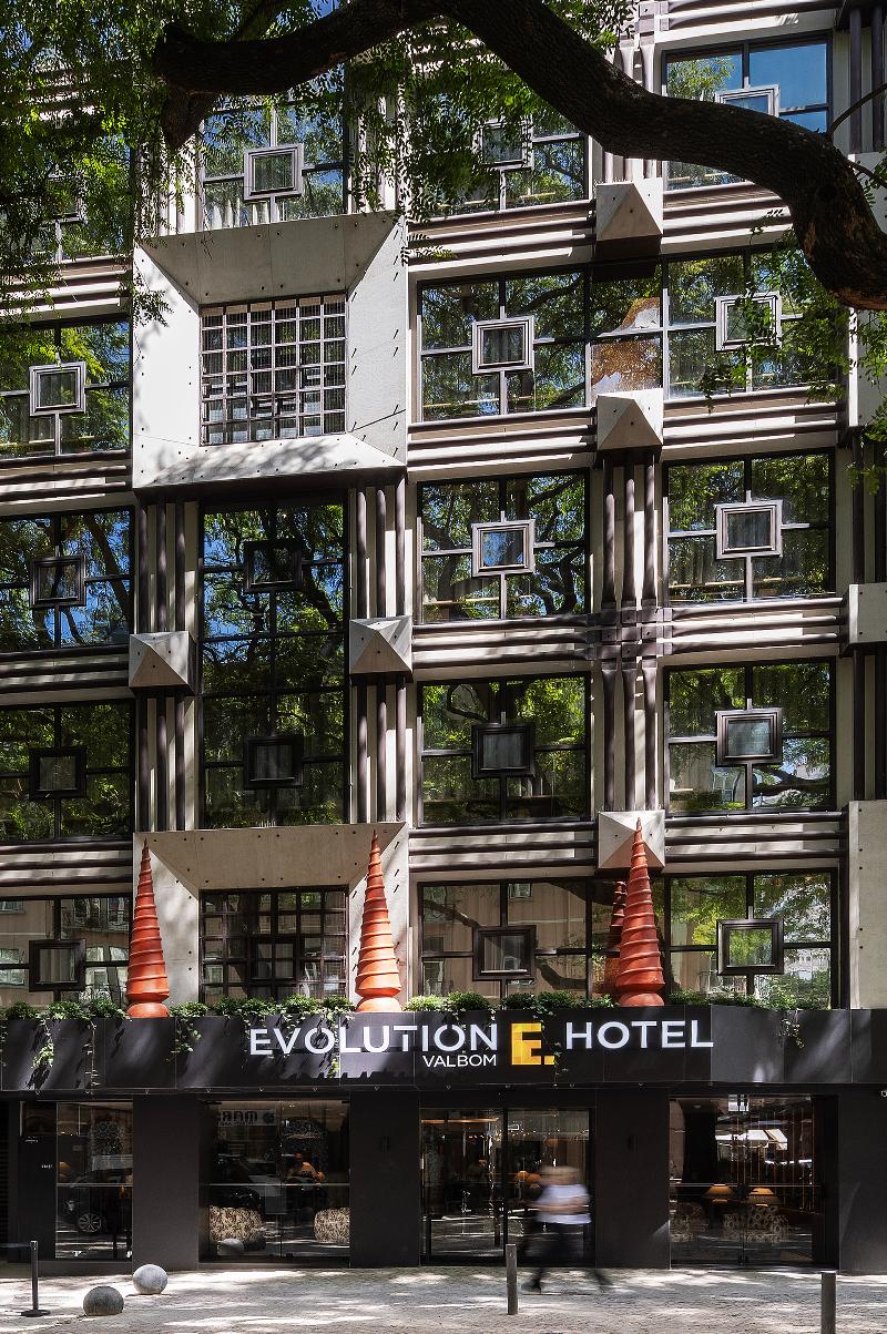 Evolution Valbom - Genel