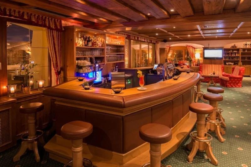 Cristall - Bar