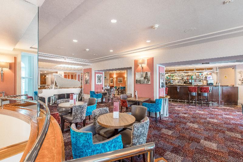 The Empress - Bar