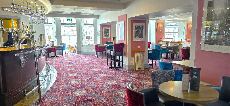 The Empress - Bar