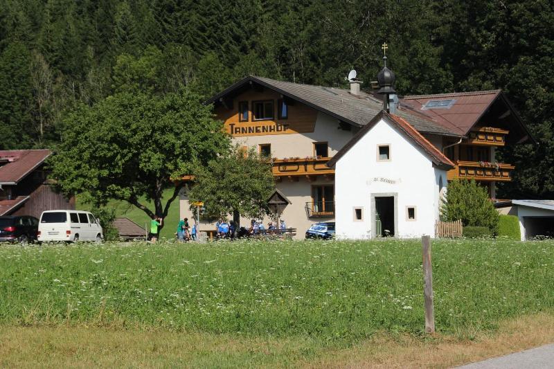 Der Tannenhof - Genel