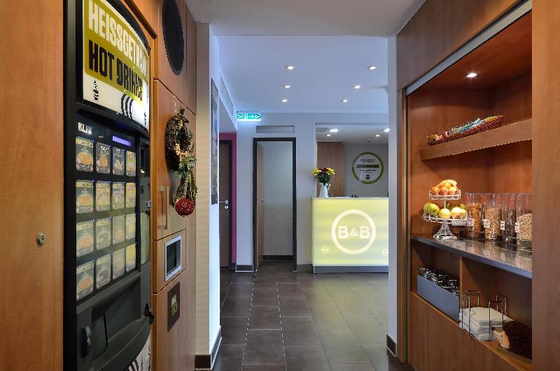 B&B Hotel Ingolstadt - Lobi
