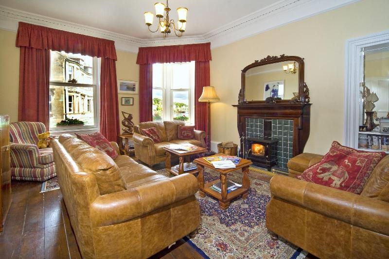 Knap Guest House - Lobi
