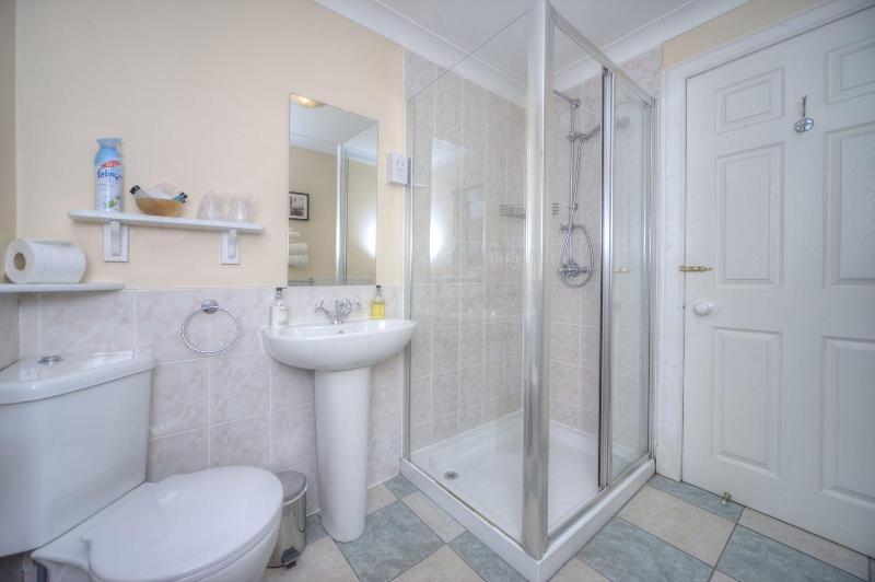 Knap Guest House - Oda