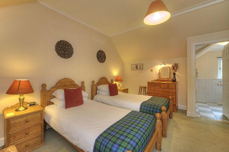 Knap Guest House - Oda