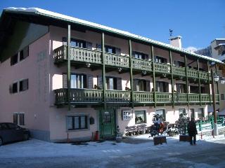Hotel Zeni