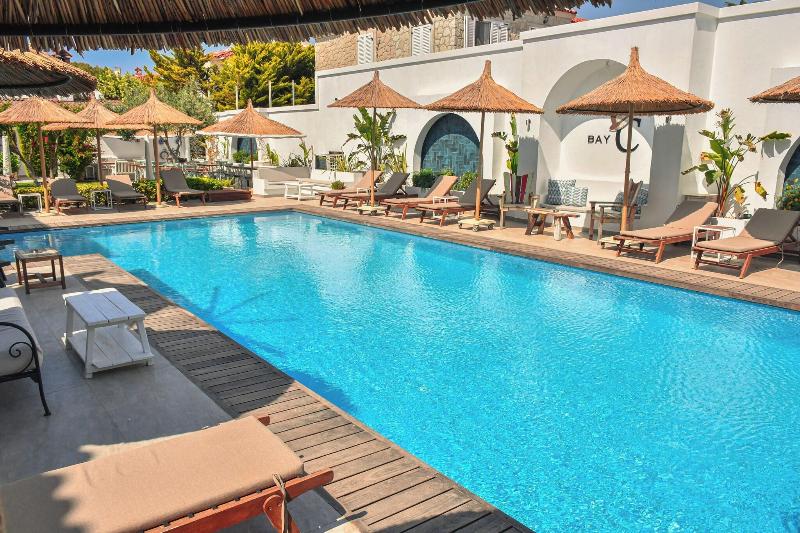 Bay C Hotel - Genel