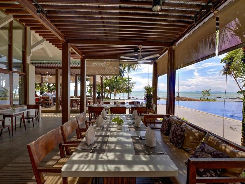Mambruk Anyer - Restoran