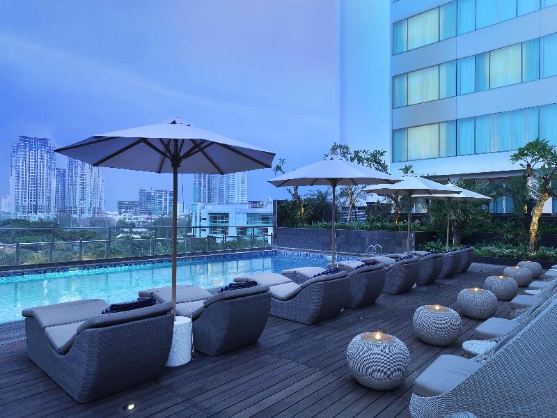 DoubleTree by Hilton Jakarta Kemayoran - Havuz