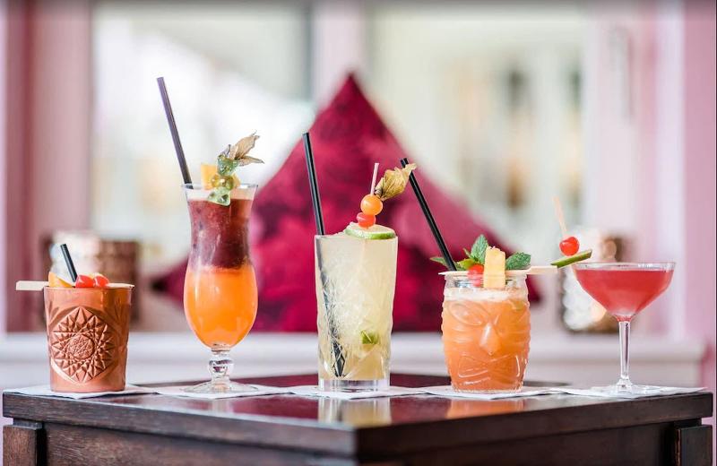 Tides Boutique Hotel - Bar