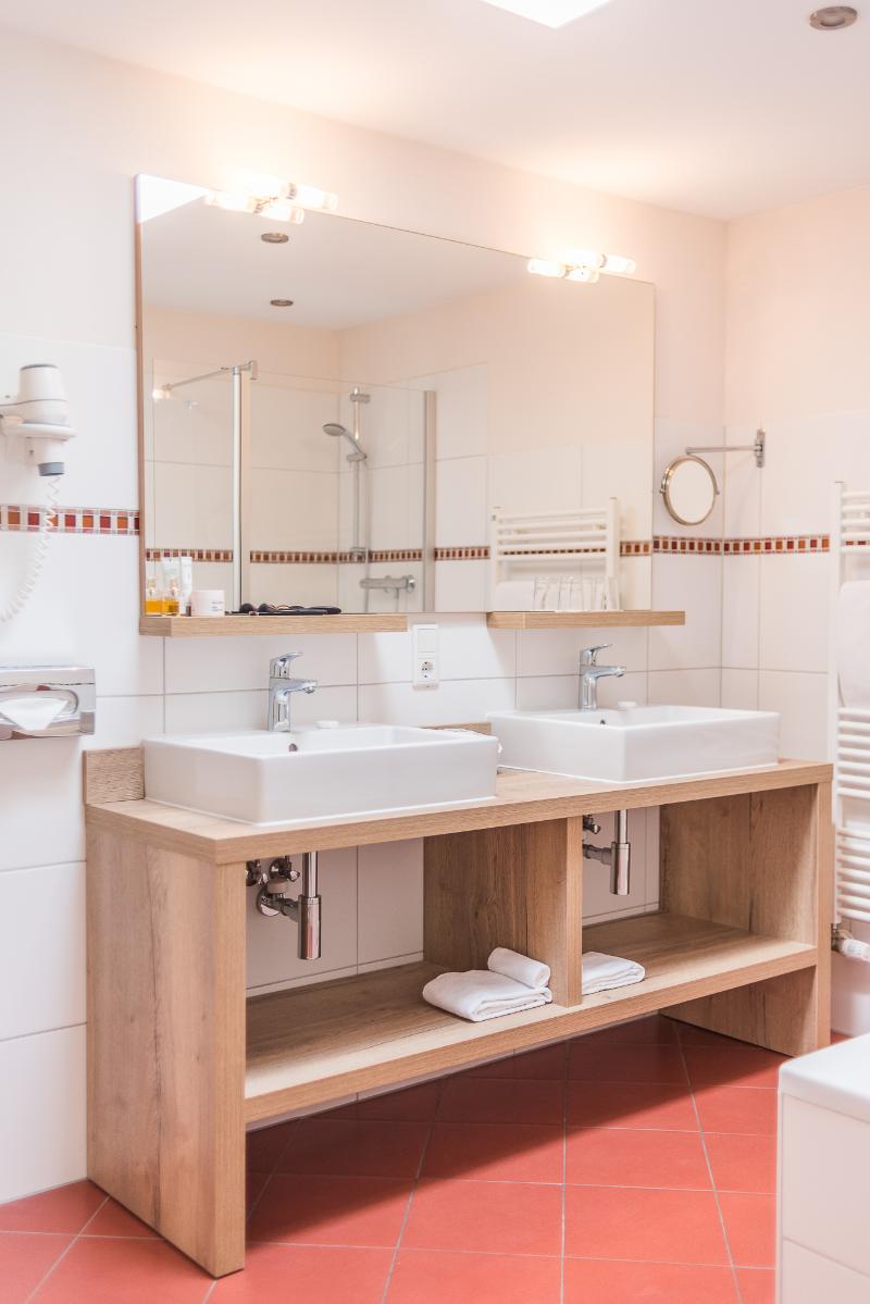 Tides Boutique Hotel - Oda
