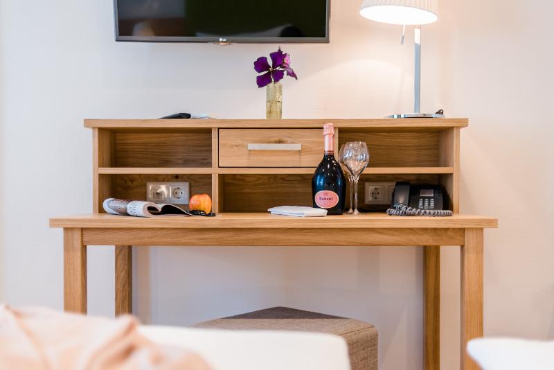 Tides Boutique Hotel - Oda