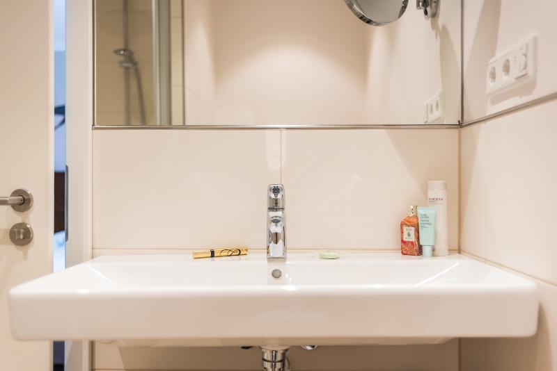 Tides Boutique Hotel - Oda