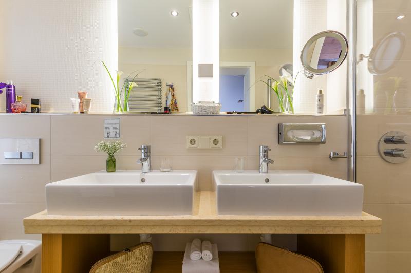 Tides Boutique Hotel - Oda