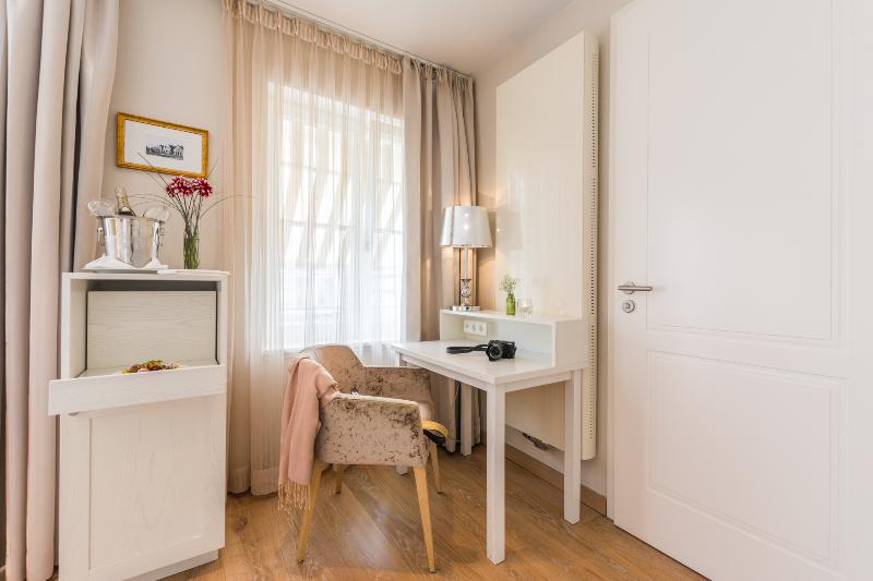 Tides Boutique Hotel - Oda