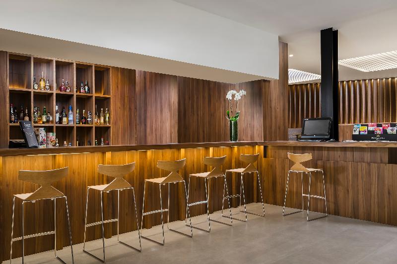 Portus Cale Hotel - Bar