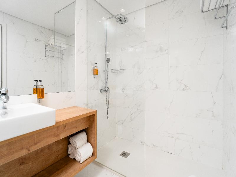 Portus Cale Hotel - Oda