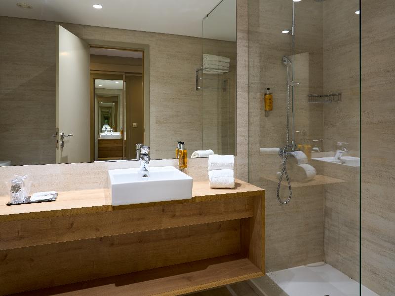 Portus Cale Hotel - Oda